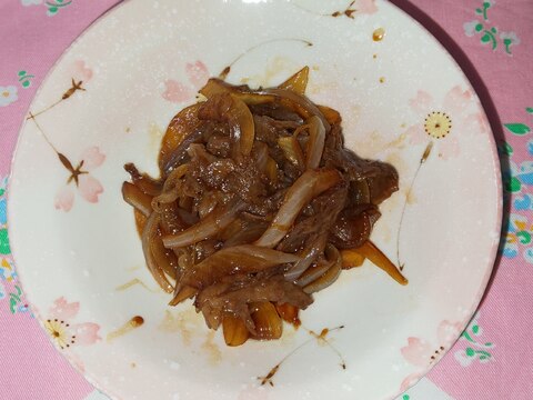 ご飯に合う☆牛肉と玉ねぎの牛丼風炒め